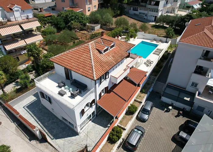 Milicevo Villa *